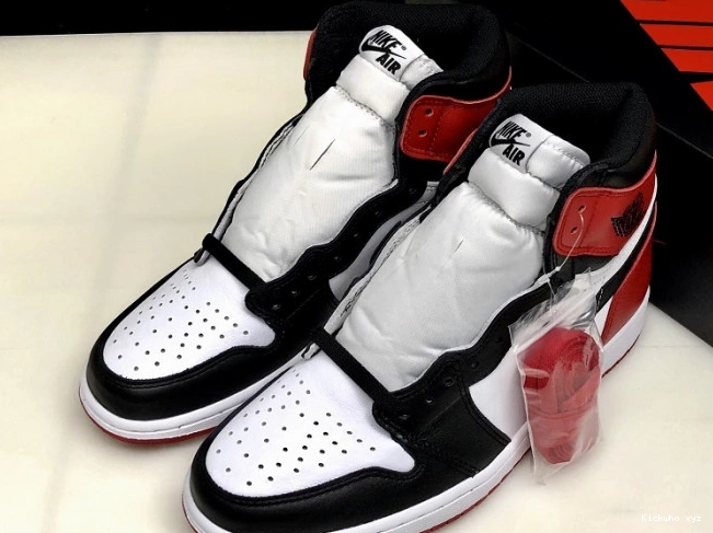 555088-125 Black Retro Toe 1 Air Jordan 0704
